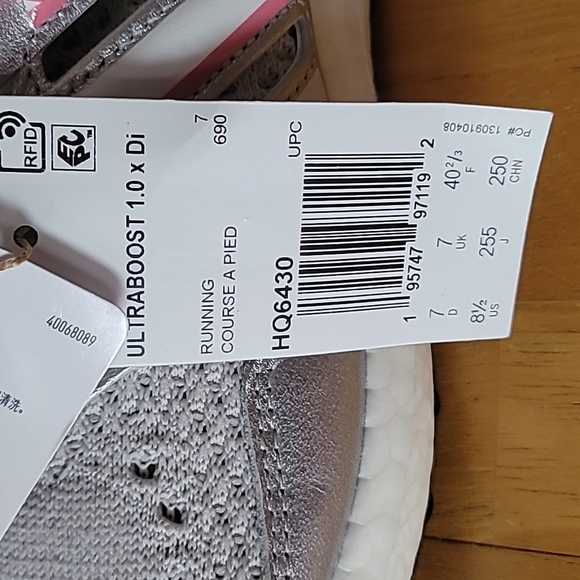 adidas Ultra Boost 1.0 DNA Disney Shoes - Picture 5 of 12